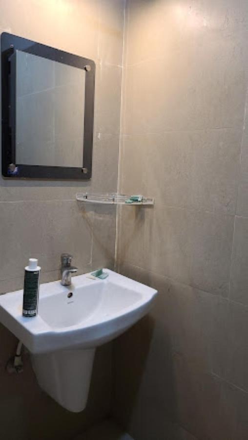 Hotel Raj Inn Bhubaneswar Exterior photo
